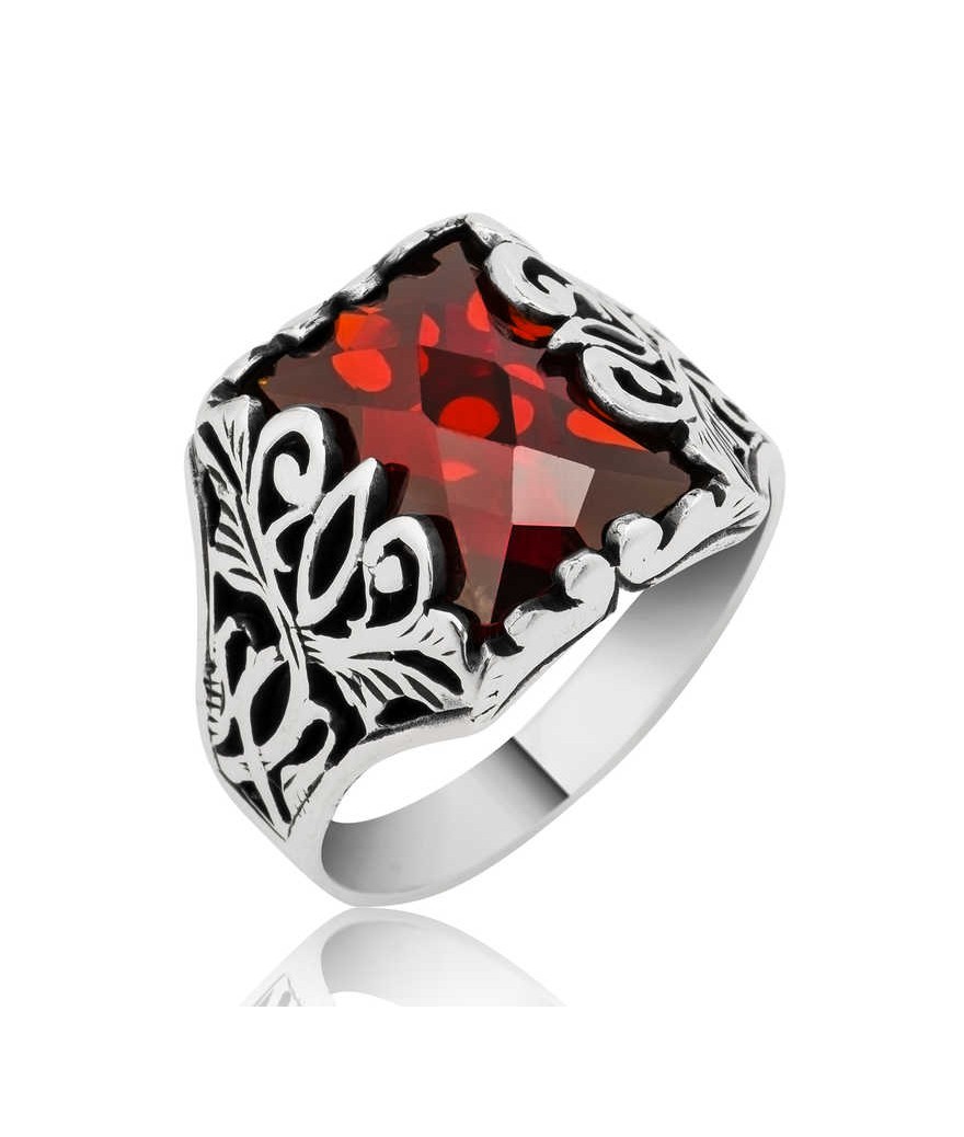 Gümüş Kırmızı Kesme Taşlı Erkek Yüzük