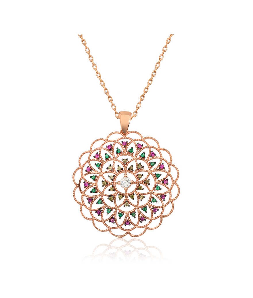 Gümüş Geometrik Desenli Madalyon Kolye