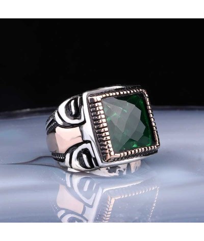 ​Gümüş Kare Fasetli Yeşil Taşlı Erkek Yüzük