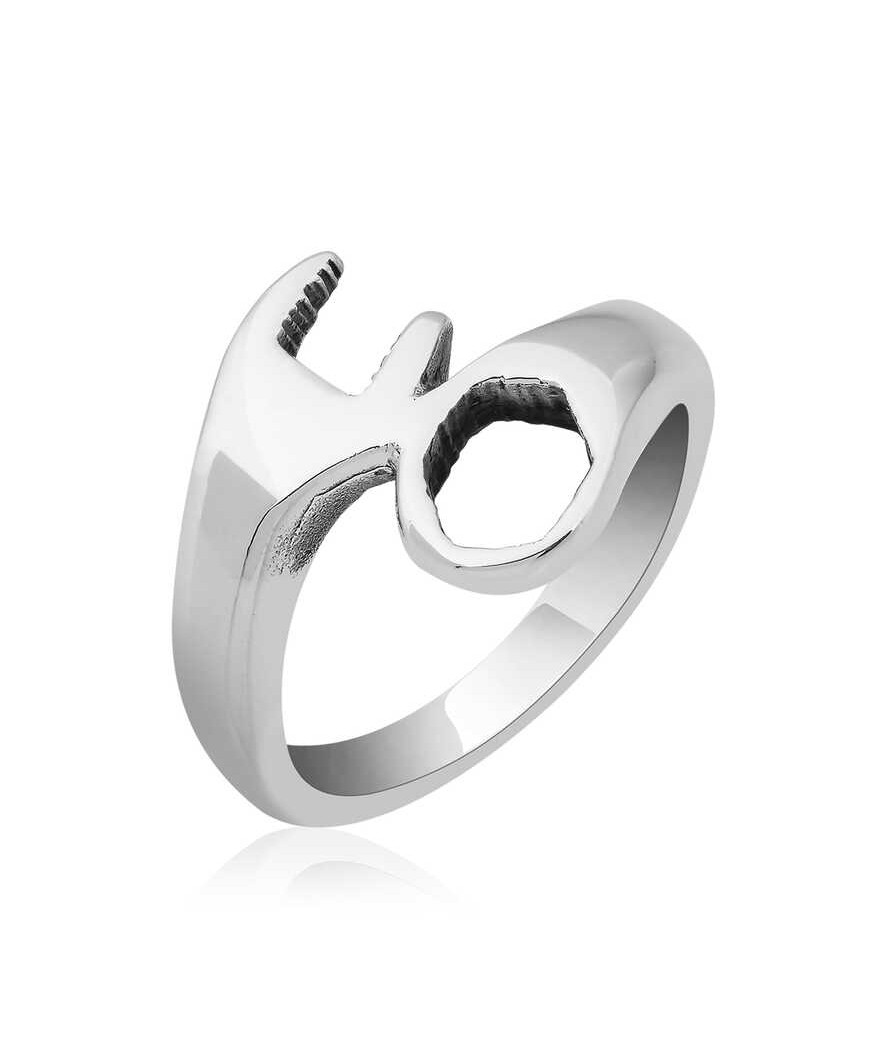 ​Gümüş Tamirci Anahtarı Erkek Yüzük