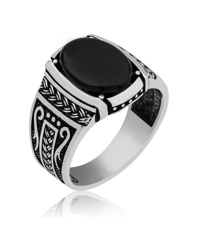 Gümüş Oniks Taşlı Örgü Desenli Erkek Yüzük