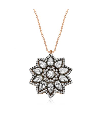 Gümüş Çiçek Desenli Elmas Montür Kolye