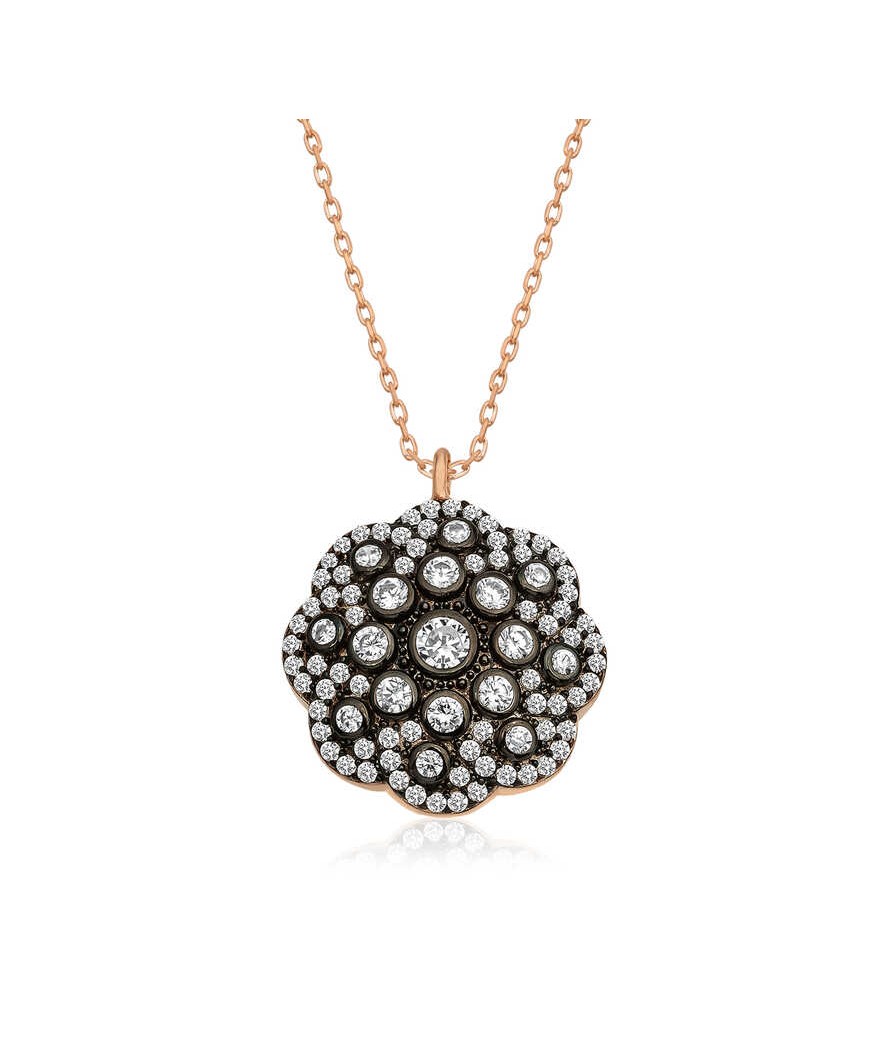 Gümüş Çiçek Desenli Elmas Montür Kolye