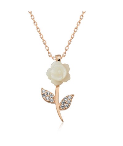 Gümüş Beyaz Gül Kolye