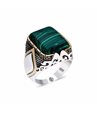 ​Gümüş Yeşil Sıkma Kehribar Taşlı Kare Erkek Yüzük